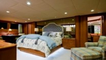 ELLE -  Master Cabin